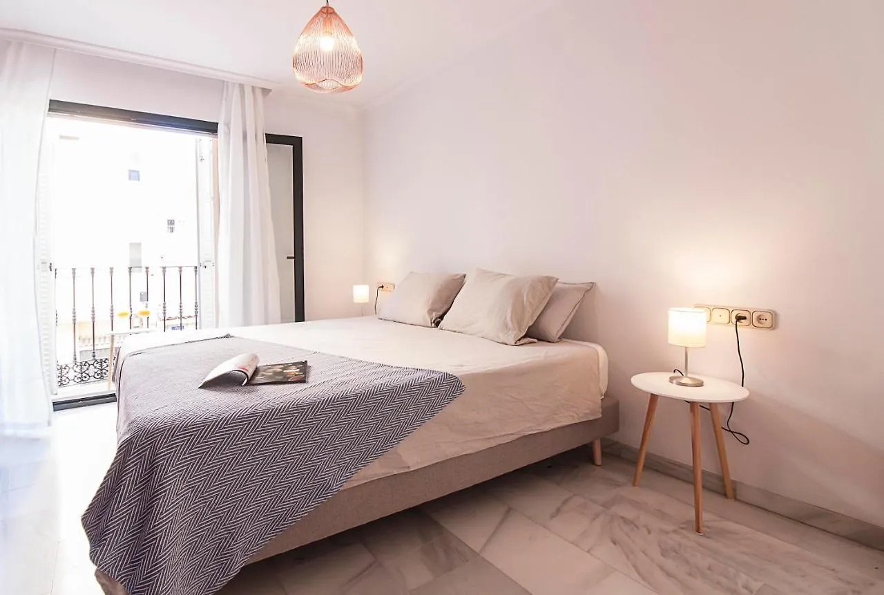 Tomas Freshapartments By Bossh! Apartments Малага 0*,  Испания